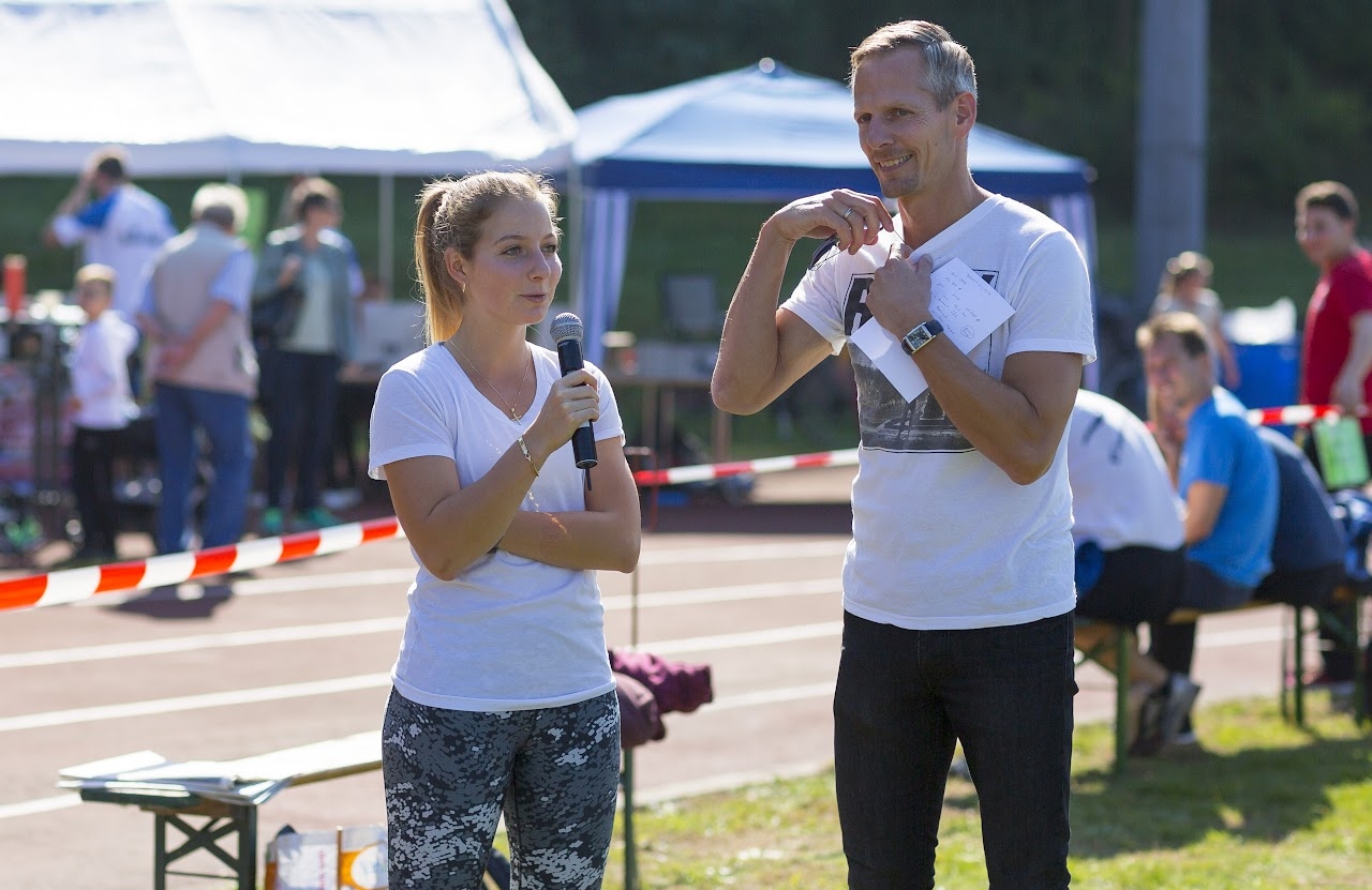 Bild vom 9. Benefizlauf im Jahr 2016. Dies ist das 42. Bild.